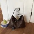 Vintage bruine luipaardprint schoudertas, casual hobo tote tas met stijlvolle riem en bedel. - 41*10*30 / koffiekleur
