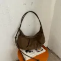 Retro braune Wildleder Dumpling Umhängetasche, lässige mode versatile Pendler Hobo Handtasche - Grün