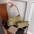 Grüne gewebte Achseltasche und Handtasche im Retro-Stil mit minimalistischem Design. - Grün
