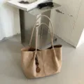 Beige Wildleder Tote Tasche, große Kapazität Retro Umhängetasche, lässige Handtasche für Damen. - Ohne Anhänger / Khaki