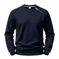 Detailansicht des dunkelblauen Herren Sweatshirts mit diagonalem Reißverschluss und Rundhalsausschnitt. - Marineblau