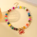 Collar de cuentas de resina de color con colgante de cangrejo rojo, cadena de clavícula de moda. - Estilo de Cuentas Planas Coloridas / Cangrejo rojo