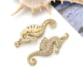 Gouden Zirkoon Zeepaardje Hanger DIY Sieraad Accessoire 18K Verguld Bedel Component - 1 Stuk (35x15x4mm)