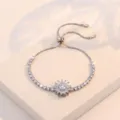 Pulsera de Tenis Ajustable de Girasol de Circonita Plateada Joya de Cristal Brillante - Pulsera Ajustable de Girasol (TS0182) / Plateado