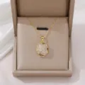 Collar de oro con colgante de flor giratoria y circonitas brillantes para mujer elegante - Estilo Flor Giratoria (X1044) / Multicolor