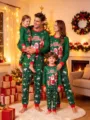 Détail de pyjama de Noël en famille avec motif Père Noël et manches longues confortables. - Mom—S / Ensemble / Vert de Noël (S0347)