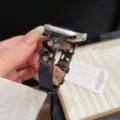 Metall Leder Uhrenarmband mit Herz Stern Anhänger Detail für Smartwatch Ersatzarmband - Schwarz