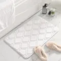 White plush bath mat anti-slip memory foam rug with geometric embossing for bathroom floor - 40*60cm / White