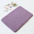 Variante tappeto da bagno a righe viola, morbido tappeto assorbente per l'ingresso di casa. - Riga viola
