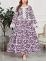 Vista detallada del elegante vestido largo floral de talla grande con detalles de encaje. - 2XL / 0040