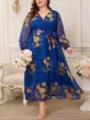 Abito lungo elegante taglia forte blu con ricamo floreale dorato, scollo a V e cintura in vita. - 0XL / Vestiti / Blu zaffiro