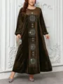 Elegantes braunes Samt Maxikleid fuer Damen in Uebergroesse mit Strass Blumenmuster. - Stil 221