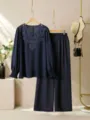 Dunkelblauer Damen Zweiteiler, eleganter V-Ausschnitt Spitzenoberteil und weite Hosen. - 21