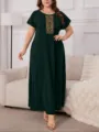 Abito lungo verde scuro oversize con ricamo dorato, comodo vestito casual elegante e ampio. - 033 / 1XL