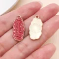 Gros plan détaillé de pendentif charm en alliage émaillé de Noël avec Merry Christmas. - Plaque à Lettres (29839) / 1 Pièce (24x11x1.5mm) / Rouge
