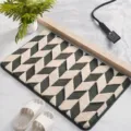 Absorbent non-slip bath mat with modern geometric herringbone pattern for home use. - 40*60cm / Grey White