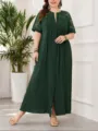 Abito lungo verde plus size con spalle in pizzo e bottoni frontali, vestibilità comoda. - 0073