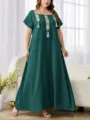 Abito lungo verde scuro taglia forte con ricamo floreale ed elegante nappa per donne - 0086