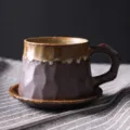Ensemble de tasse et soucoupe à café en céramique rétro, style japonais vue principale. - Tasse à Café et Soucoupe - Couleur Café 310ML
