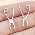 Antique silver alloy plier charms for DIY keychain bracelet jewelry making and accessories - Pliers (8527)
