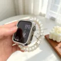 Gros plan détaillé du boîtier Apple Watch strass avec bracelet cordon téléphonique et papillon. - Taille Personnalisée: 18mm / Abricot