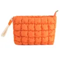 Oranje gewatteerde cosmetische etui detail, zachte puffer make-up tas met polsbandje. - Oranje
