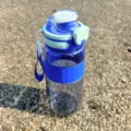 Portable large capacity plastic water bottle outdoor sports straw cup for men and women. - 850ml / Deep Blue