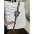 Cinturino per orologio in pelo di mucca leopardato con stelle in metallo compatibile Apple Watch - Auto-misurato: 18mm / Stampa Leopardo Marrone Ambra