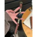 Bracelet de montre connectée en velours côtelé marron avec étoiles métal et perles, modèle chic. - Compatible avec Huawei GT2 Pro / ECG / Porsche Design - 22 mm / Brun Rouge