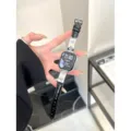 Schwarzes Leder Metall Apple Watch Armband mit Kleeblatt Anhänger für iWatch Series 8 9 - Schwarz Kleeblatt