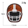 Brauner Pailletten Footballhelm bestickter Aufnäher mit Maß- und Gewichtsangaben. - M1610 Schutzhelm