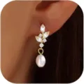Eleganti orecchini pendenti con perla e zirconi a foglia placcati in oro 14k per donna stile. - Stile 3 (ZR-NC-668) / 1 Paio / Oro