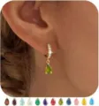 Orecchini a cerchio in zircone placcato oro 14K con ciondolo a goccia di colore - Agosto Verde Peridoto