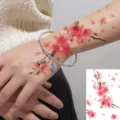 Adesivo per tatuaggio temporaneo con fiori di ciliegio rosa per braccio e mano arte - HL012 / 12x8cm