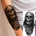 Waterproof realistic temporary tattoo sticker for arm and leg, perfect for Halloween party use. - nz1062 / 19.8x9.6CM