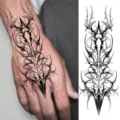 Adesivo per tatuaggio temporaneo totem bussola schizzo in bianco e nero per mano e braccio - 15x7CM / Stile FO017