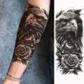 Adesivo per tatuaggio temporaneo impermeabile con design realistico di aquila, occhio e rosa. - NZ162 / 19.8x9.6CM