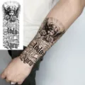 Tijdelijke tatoeage sticker met engel en religieus citaat ontwerp voor arm lichaamskunst. - FO114 / 15x7CM