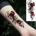 Autocollant de tatouage temporaire transfert d'eau avec roses rouges et motifs tribaux. - Totem Rose Rouge(FO368) / 15x7CM