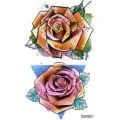 Autocollant de tatouage temporaire de rose géométrique colorée pour cou et main art - SW561 / 9.8x5.8cm