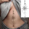 Adhesivo de tatuaje de brujula de transferencia de agua, diseno geometrico de flecha corporal. - 15x7CM / Estilo FO248