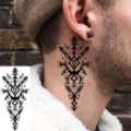 Pegatina de tatuaje de tótem de brújula de boceto en blanco y negro para el cuello. - 15x7CM / Estilo FO279