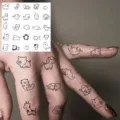 Cute minimalist animal temporary finger tattoo stickers water transfer cute body art designs. - Doodle Animal Pattern(HA154) / 8x8cm