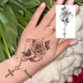 Autocollant de tatouage temporaire croix rosaire rose pour main art corporel tendance - HS156