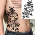 Grande adesivo per tatuaggio temporaneo floreale con design di rosa nera realistica per arte corporea. - LZ244