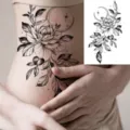 Adesivo per tatuaggio temporaneo floreale con rose, luna e stella per body art elegante. - LZ246