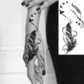 Water transfer temporary tattoo sticker featuring realistic feather and flying birds design. - Feather Bird Style (FO073) / 15x7CM