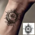 Retro compass temporary tattoo sticker with Find your Way text for wrist arm art. - Nautical Compass Slogan (HA188) / 8x8cm