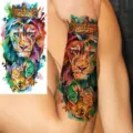 Waterproof temporary tattoo sticker featuring a vibrant watercolor lion crown and compass design. - WZ063 / 19.5x9.5cm