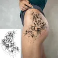 Adesivo per tatuaggio temporaneo floreale di rose per coscia e braccio, impermeabile. - LZ259
